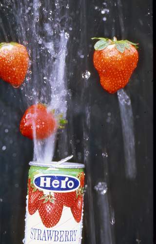 02 Strawberries & can 20 copy.jpg - Strawberries & can